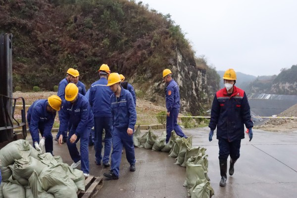 1734404767394173.jpg 照片2.jpg